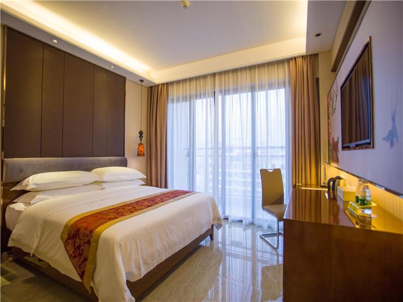 Vienna Hotel Sanya Sanya Bay Exteriör bild